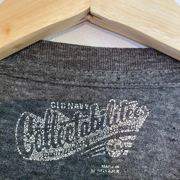 Vintage Old Navy Beatles Abbey Road Tee - Picture 2 of 2